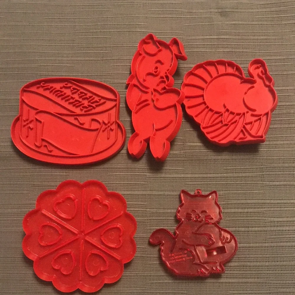 Lot of 5 Red Plastic Vintage Stamp Cookie Cutters Valentine Birthday Turkey